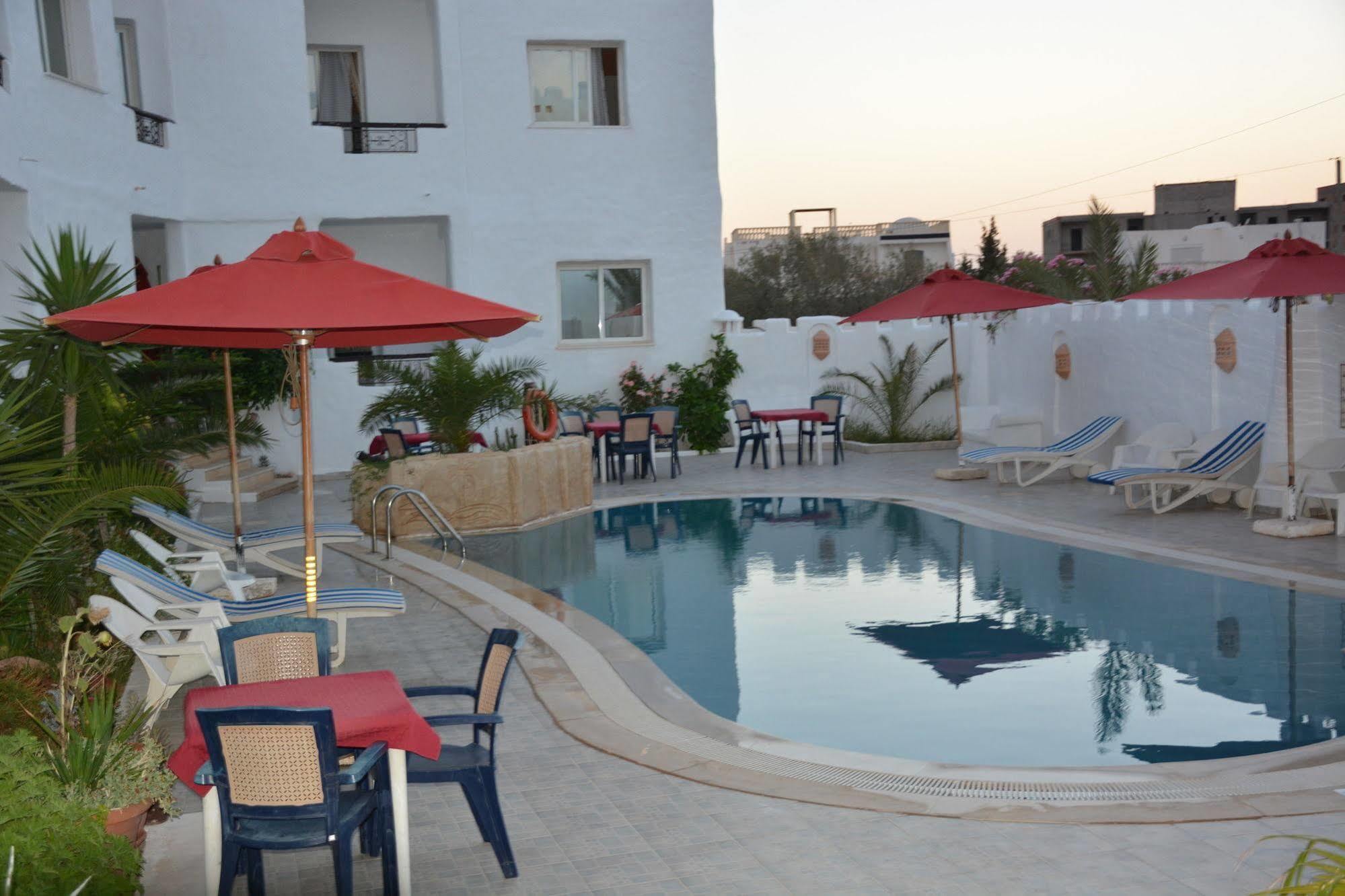 Hotel Residence Bellevue Зарзис Екстериор снимка