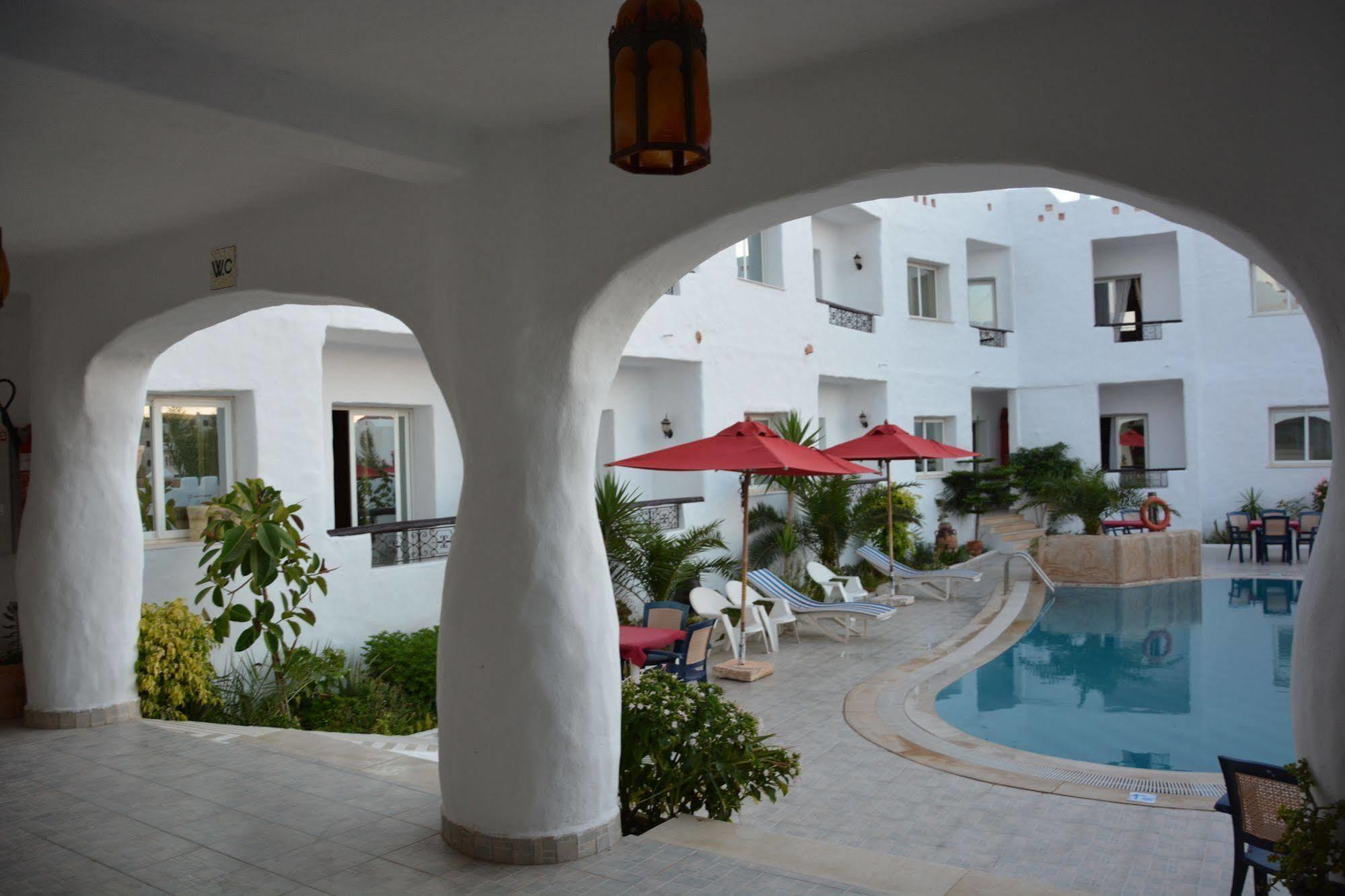 Hotel Residence Bellevue Зарзис Екстериор снимка